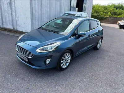 Usata Ford Fiesta Titanium 101 CV (74 kW) 2019 Chrome blue Utilitaria
