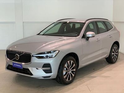 usata Volvo XC60 B4 (d) automatico Core nuova a Como