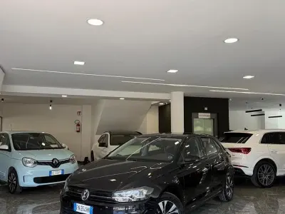 Usata VW Polo Highline 95 CV (69 kW) 2018 Nero Utilitaria