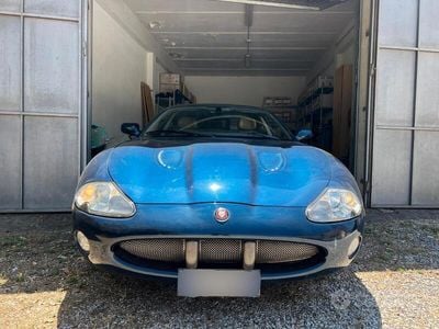 Jaguar XKR