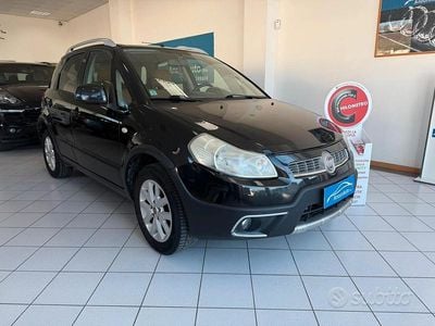 Usata Fiat Sedici 120 CV (88 kW) 2011 Nero SUV