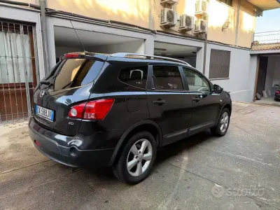 Gebraucht Nissan Qashqai Tekna 106 PS (77 kW) 2009 Braun SUV