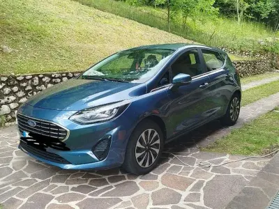 Usata Ford Fiesta 75 CV (55 kW) 2022 Blu Utilitaria