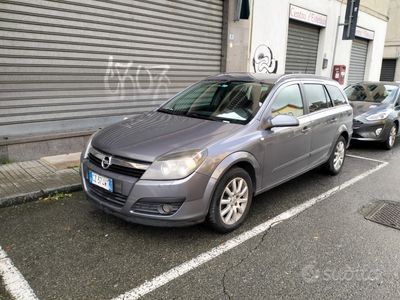 usata Opel Astra sw