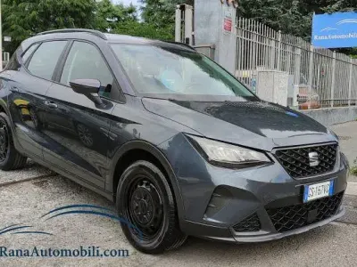 Usata Seat Arona Reference 95 CV (69 kW) 2024 Antracite metallizzato SUV