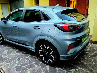 Usata Ford Puma ST-Line X 155 CV (114 kW) 2020 Grigio SUV