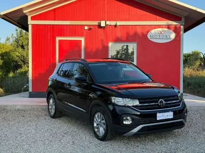 Usata VW T-Cross Style 95 CV (69 kW) 2020 Nero SUV