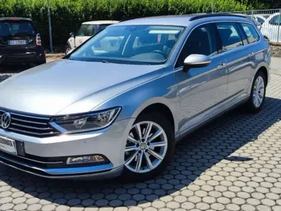 Usata VW Passat Business 120 CV (88 kW) 2019 Argento Station wagon