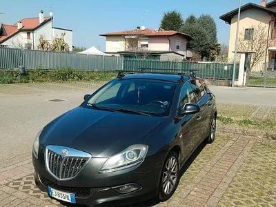 Usata Lancia Delta 120 CV (88 kW) 2011 Utilitaria