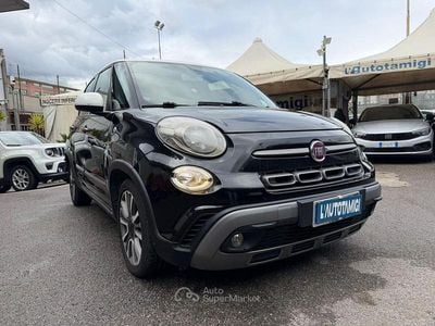 Begagnad Fiat 500L Lounge 120 HK (88 kW) 2018 Svart Minibuss