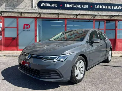 Usata VW Golf VIII 110 CV (80 kW) 2020 Grigio Berlina