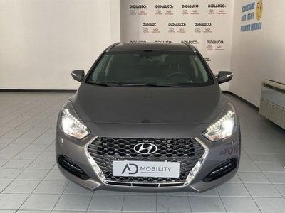 usata Hyundai i40 Wagon 1.6 CRDi DCT Business