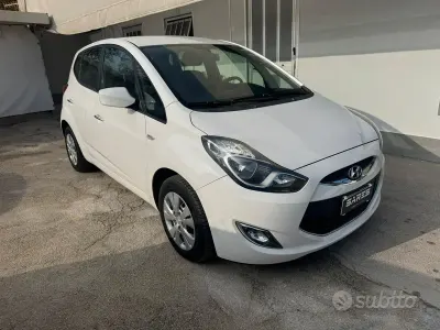 Usata Hyundai ix20 Comfort 90 CV (66 kW) 2014 Bianco Utilitaria