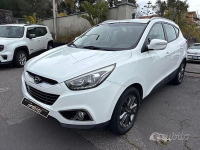 Usata Hyundai ix35 Xpossible 115 CV (84 kW) 2015 Bianco SUV