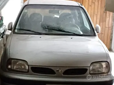 Usata Nissan Micra 75 CV (55 kW) 1998 Utilitaria