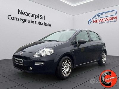 Usata Fiat Punto Street 95 CV (69 kW) 2018 Blu Utilitaria