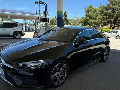 Usata Mercedes CLA200 150 CV (110 kW) 2020 Nero Coupé