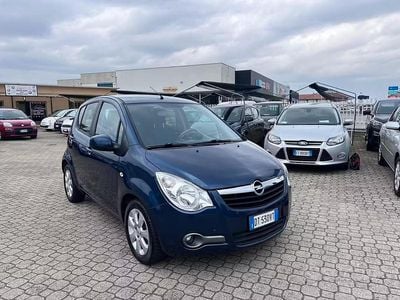 Usata Opel Agila Enjoy 65 CV (47 kW) 2009 Blu Utilitaria