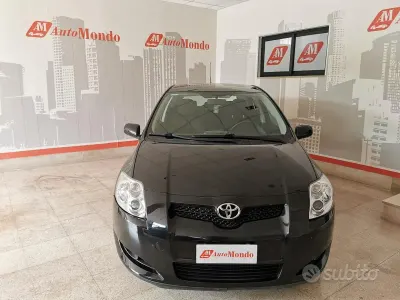 Usata Toyota Auris Sol 126 CV (92 kW) 2008 Nero Utilitaria