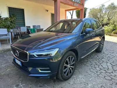 Usado Volvo XC60 Inscription 197 HP (144 kW) 2019 Azul SUV