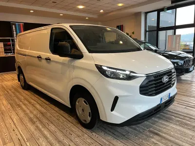 Occasion Ford Transit Custom 135 ch (99 kW) 2024 Blanc