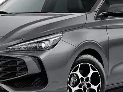Nuova MG MG3 Luxury 194 CV (142 kW) 2026 Argento Utilitaria
