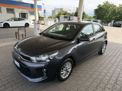 Käytetty Kia Rio