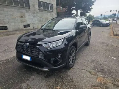 Usata Toyota RAV4 Hybrid 178 CV (130 kW) 2022 Nero SUV