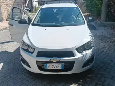 Usata Chevrolet Aveo 86 CV (63 kW) 2012 Bianco Utilitaria