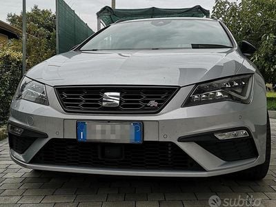Käytetty Seat Leon ST FR 131 HP (96 kW) 2020 Harmaa Farmari