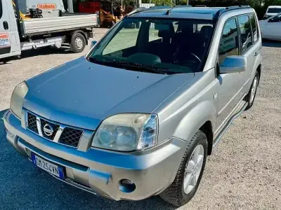 Gebraucht Nissan X-Trail 136 PS (100 kW) 2004 Grau SUV