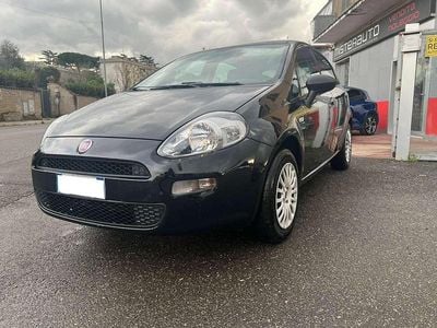 Usata Fiat Punto Street 69 CV (50 kW) 2018 Nero Utilitaria