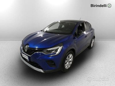 Usata Renault Captur Business 101 CV (74 kW) 2021 Blu SUV