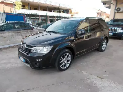 Usata Fiat Freemont Lounge 170 CV (125 kW) 2012 Nero SUV
