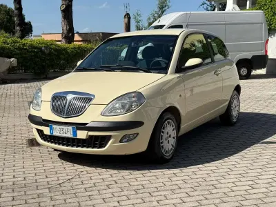 Usata Lancia Ypsilon 69 CV (50 kW) 2006 Beige Utilitaria