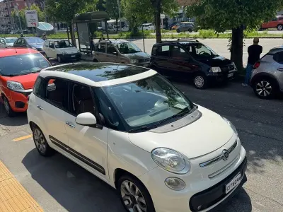 Usata Fiat 500L Lounge 95 CV (69 kW) 2014 Bianco Monovolume