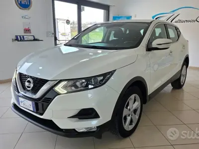 Usata Nissan Qashqai N-Connecta 116 CV (85 kW) 2020 Bianco SUV
