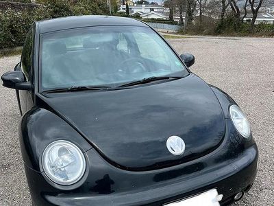 Usata VW New Beetle 105 CV (77 kW) 2005 Nero Utilitaria