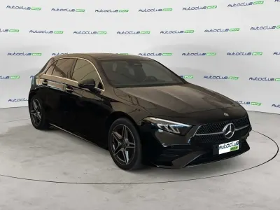 Usata Mercedes A180 AMG Line Premium 116 CV (85 kW) 2023 Nero Utilitaria