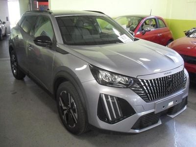 Usata Peugeot 2008 Allure 130 CV (95 kW) 2024 Grigio SUV