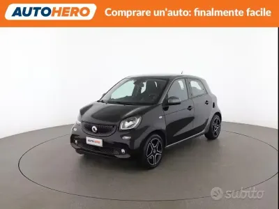 Usata Smart ForFour 90 CV (66 kW) 2018 Nero Utilitaria