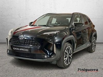 Usata Toyota Yaris Cross Lounge 131 CV (96 kW) 2025 Nero SUV