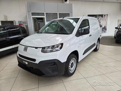 Nuova Fiat Doblò 101 CV (74 kW) 2025 Grigio Monovolume