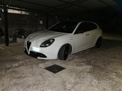 Usata Alfa Romeo Giulietta 140 CV (102 kW) 2011 Utilitaria