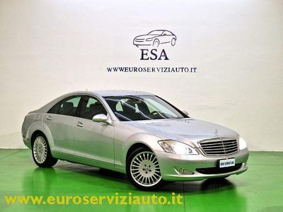 Usata Mercedes S320 Avantgarde 235 CV (172 kW) 2007 Argento Berlina