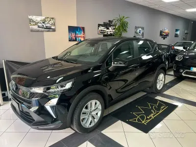 Nuova Renault Captur Evolution 109 CV (80 kW) 2026 Grigio SUV