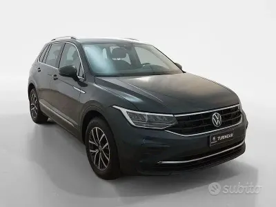 Usata VW Tiguan Life 150 CV (110 kW) 2022 Grigio SUV