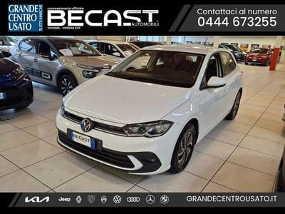 Usata VW Polo Life 95 CV (69 kW) 2022 Bianco pastello Berlina