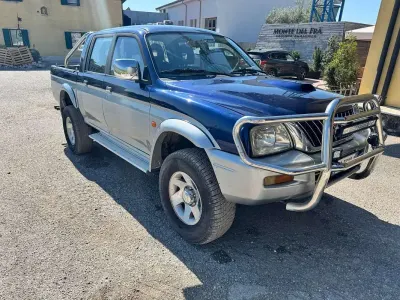 Usata Mitsubishi L200 99 CV (72 kW) 2001 Blu/azzurro Pick-up