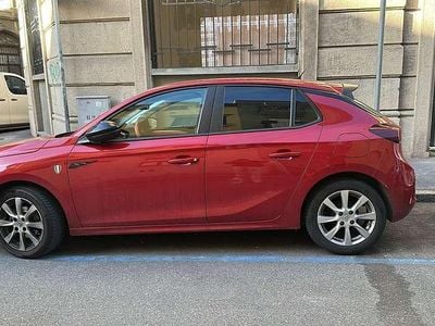 Usata Opel Corsa Elegance 75 CV (55 kW) 2021 Rosso/bordeux met.  Berlina